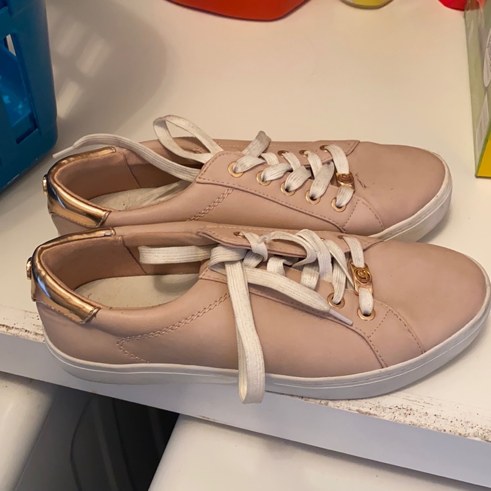 Liz Claiborne sneakers